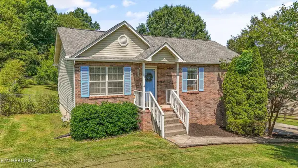 5956 Warrenpark Lane, Knoxville, TN 37912