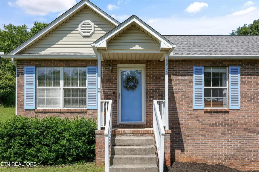 5956 Warrenpark Lane, Knoxville, TN 37912 - #3