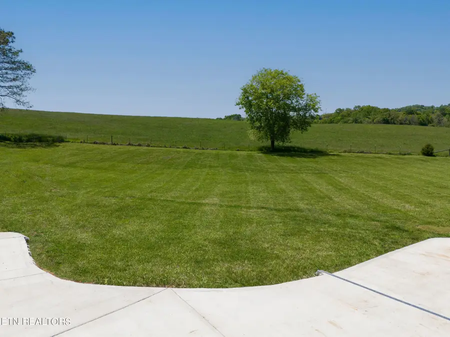158 Old Hickory Circle, Madisonville, TN 37354 - #2