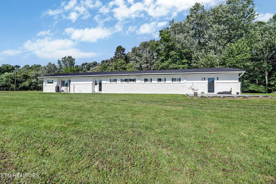 1104 Allardt Hwy, Jamestown, TN 38556 - #2