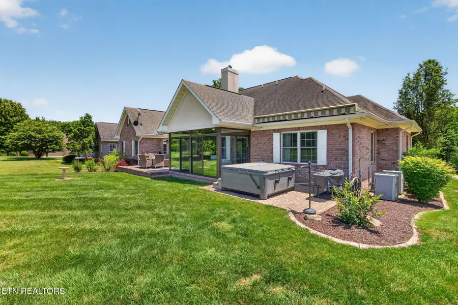 211 Tomlon Rd, Crossville, TN 38555 - #2