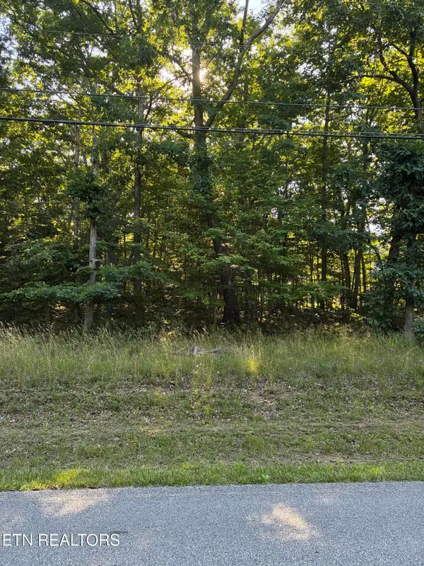 148 Manchester Rd, Crossville, TN 38558