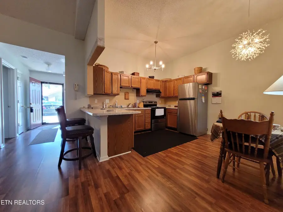 8526 Islandic St, Knoxville, TN 37931 - #2