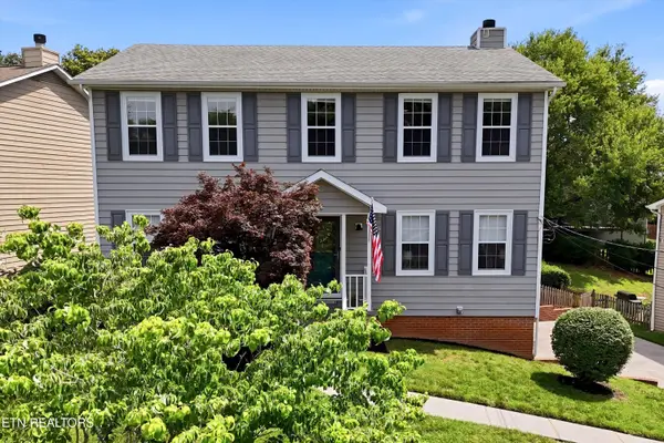 1109 Harbour Shore Drive, Knoxville, TN 37934