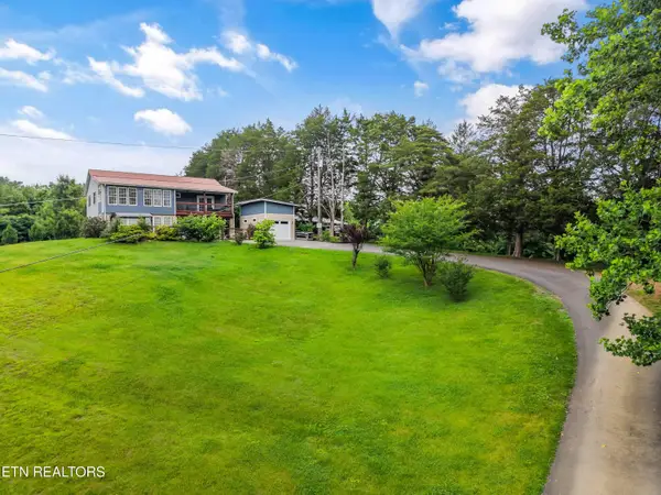 120 Fred King Lane, Sevierville, TN 37876