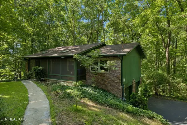 107 Neville Lane, Oak Ridge, TN 37830