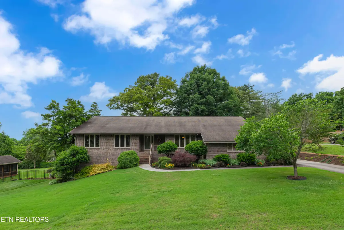 1717 Dawn Redwood Tr, Knoxville, TN 37922 - #1