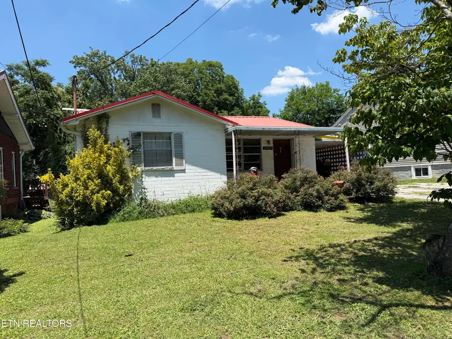 1907 Brown Ave, Knoxville, TN 37917 - #3