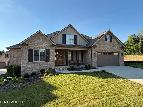 7715 Madgewood Lane, Knoxville, TN 37909