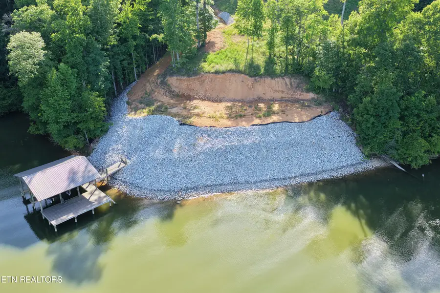 175 Tanasi Tr, Kingston, TN 37763 - #3