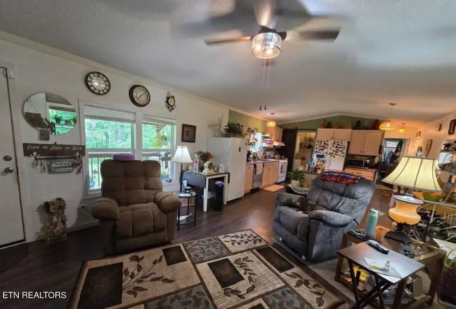 125 Bunker Hill Rd, Jamestown, TN 38556 - #3