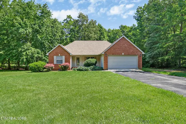 338 Swallows Crossing, Grimsley, TN 38565