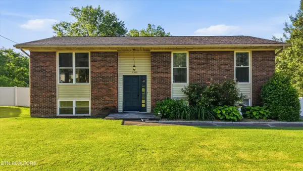 6579 E Garwood Circle, Knoxville, TN 37918