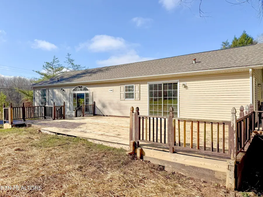 18726 Clarkrange Hwy, Monterey, TN 38574 - #3