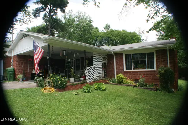 310 Cardinal St, Maryville, TN 37803