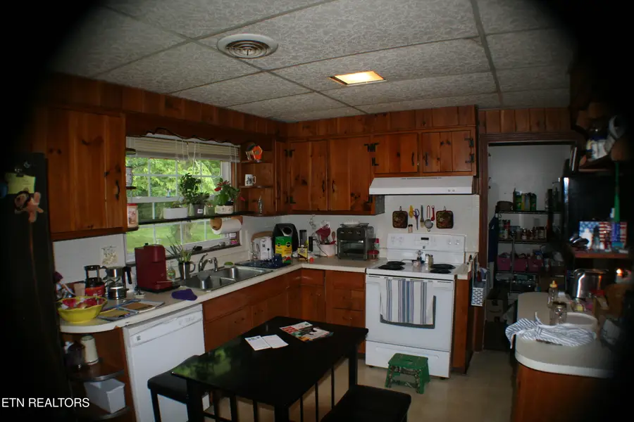 310 Cardinal St, Maryville, TN 37803 - #2