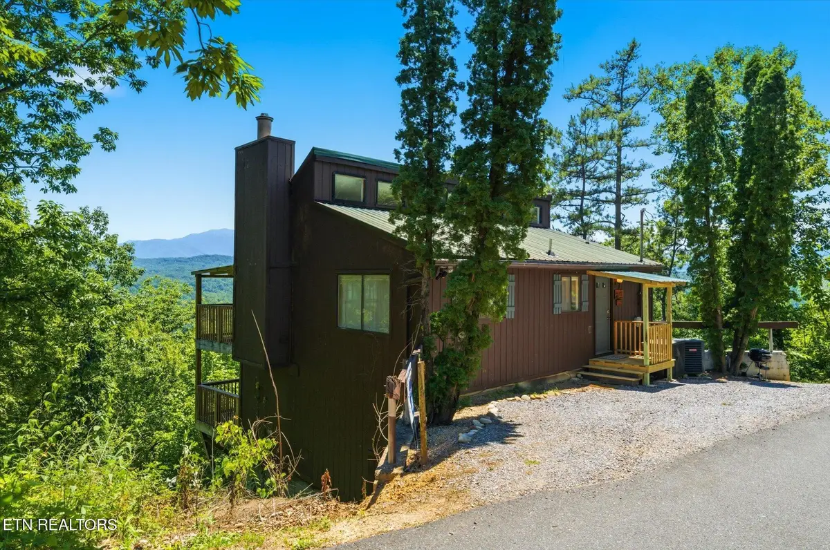 1846 Blue Tick Way, Sevierville, TN 37876 - #1