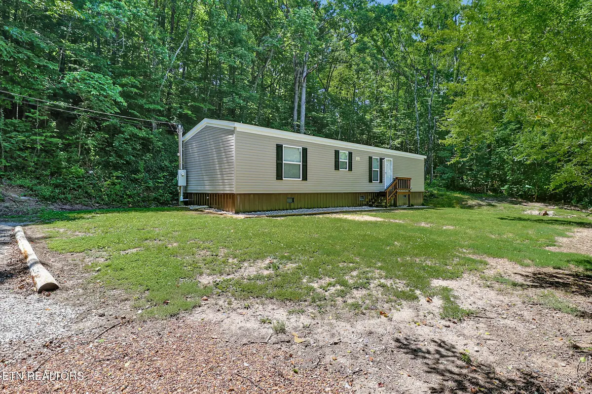528 Poland Hollow Rd, Harriman, TN 37748 - #1