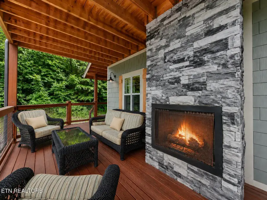 856 Crest View Drive, Gatlinburg, TN 37738 - #3