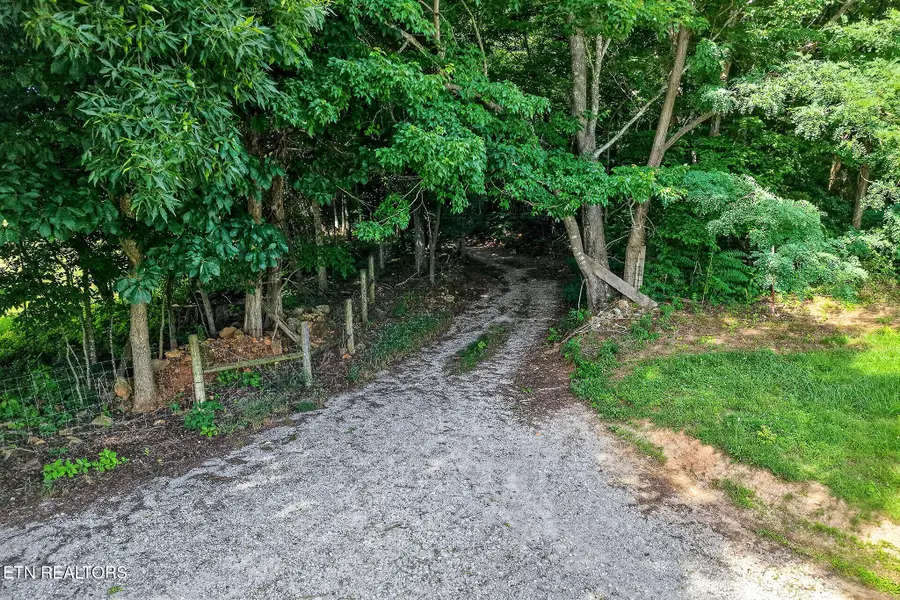 00 Moore Cove Rd, Quebeck, TN 38579 - #3