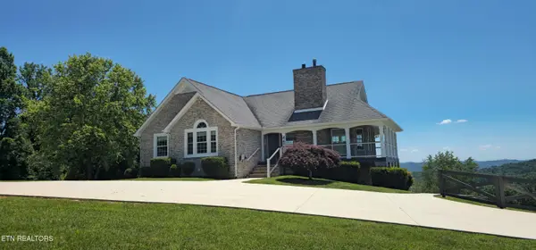 447 Walker Rd, Sharps Chapel, TN 37866