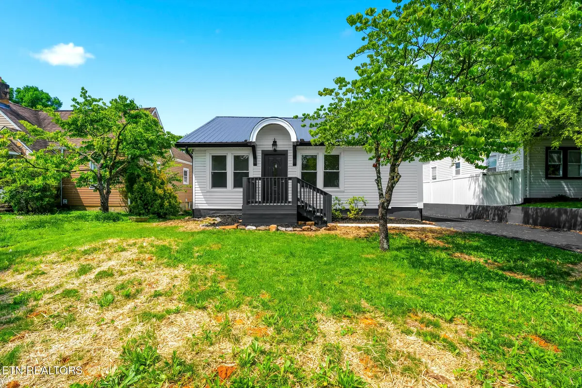 3317 Monmouth St, Knoxville, TN 37917 - #1