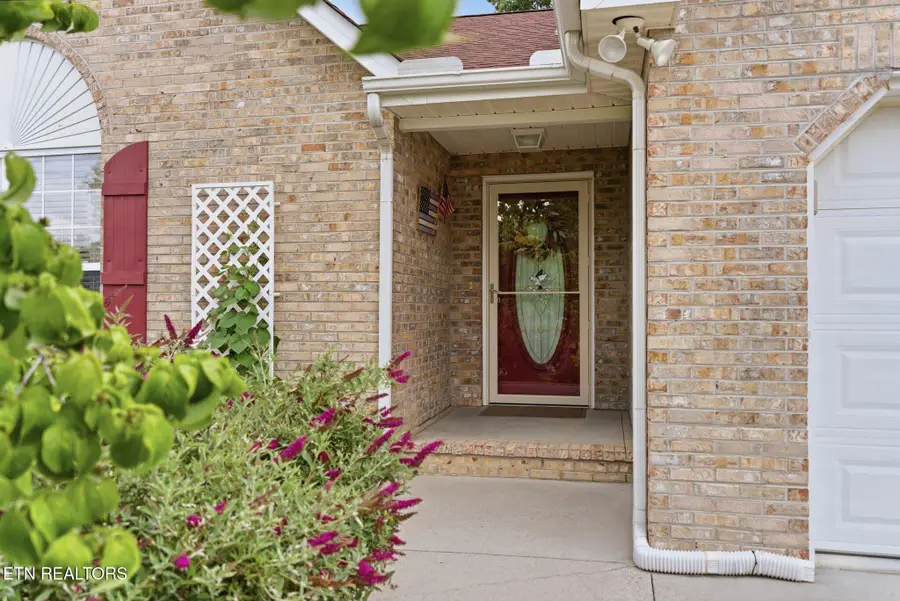 4621 Wellington Pt Lane, Knoxville, TN 37938 - #3