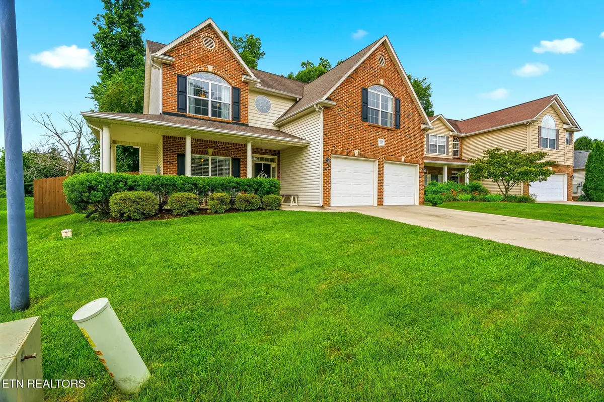 1528 Crescent Oaks Lane, Lenoir City, TN 37772 - #1