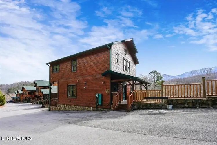 832 Resort Way, Gatlinburg, TN 37738 - #3