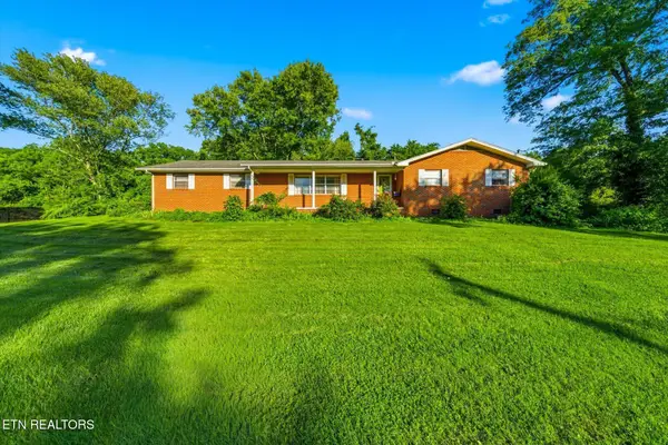 4904 Guinn Rd, Knoxville, TN 37931