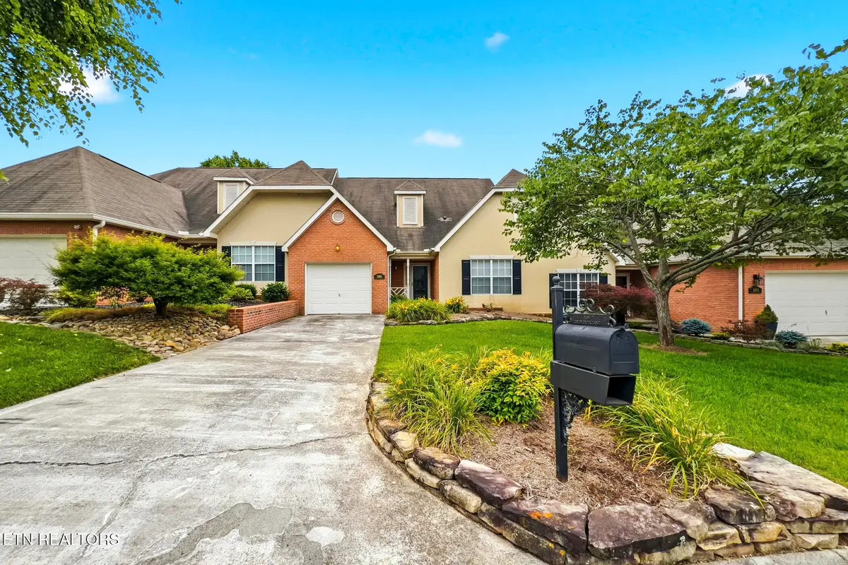 2605 Knob Creek Lane, Knoxville, TN 37912 - #1
