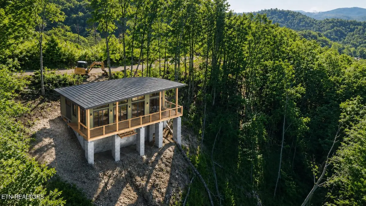 3256 Emerald Springs Loop, Sevierville, TN 37862 - #1