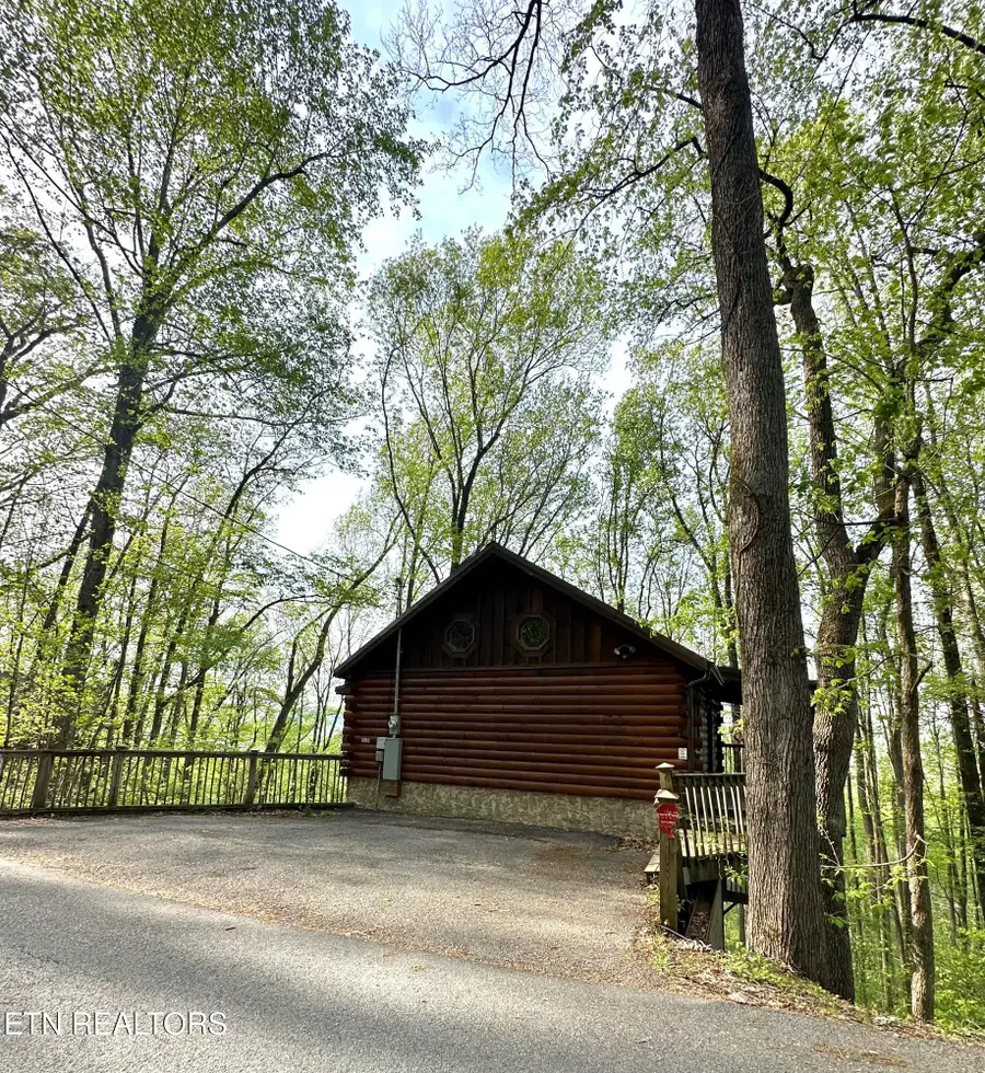 4080 Ole Smoky Way, Sevierville, TN 37862 - #3