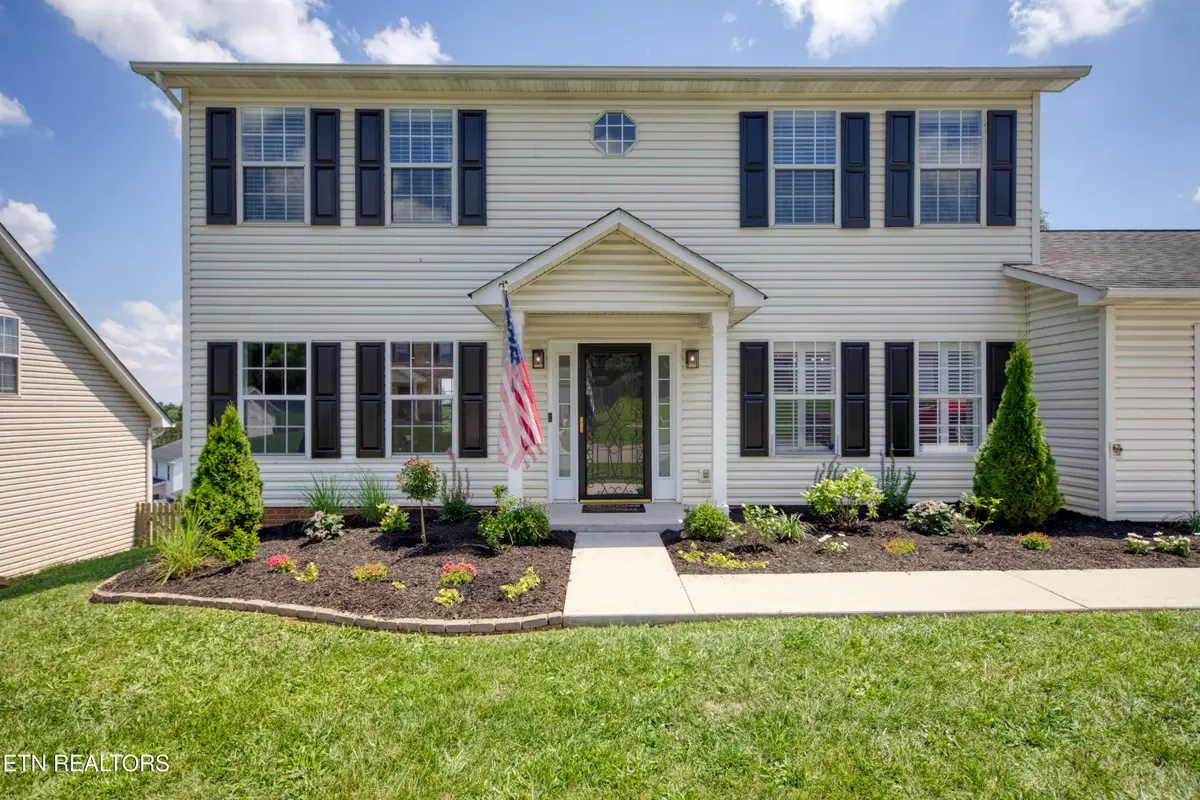 1141 Mortons Meadow Rd, Knoxville, TN 37932 - #1