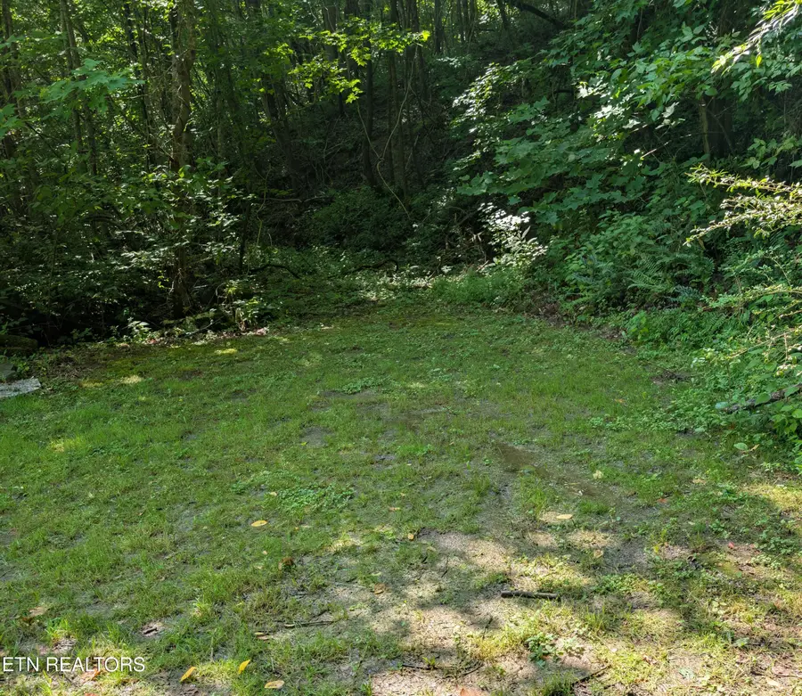 0 Bowling Rd, Middlesboro, KY 40965 - #2