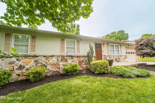 4408 Mascarene Rd, Knoxville, TN 37921