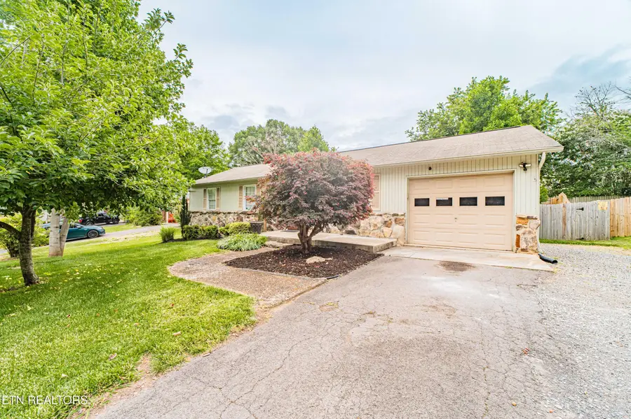 4408 Mascarene Rd, Knoxville, TN 37921 - #3