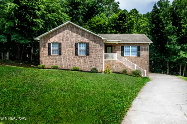 606 Liverpool Lane, Knoxville, TN 37920