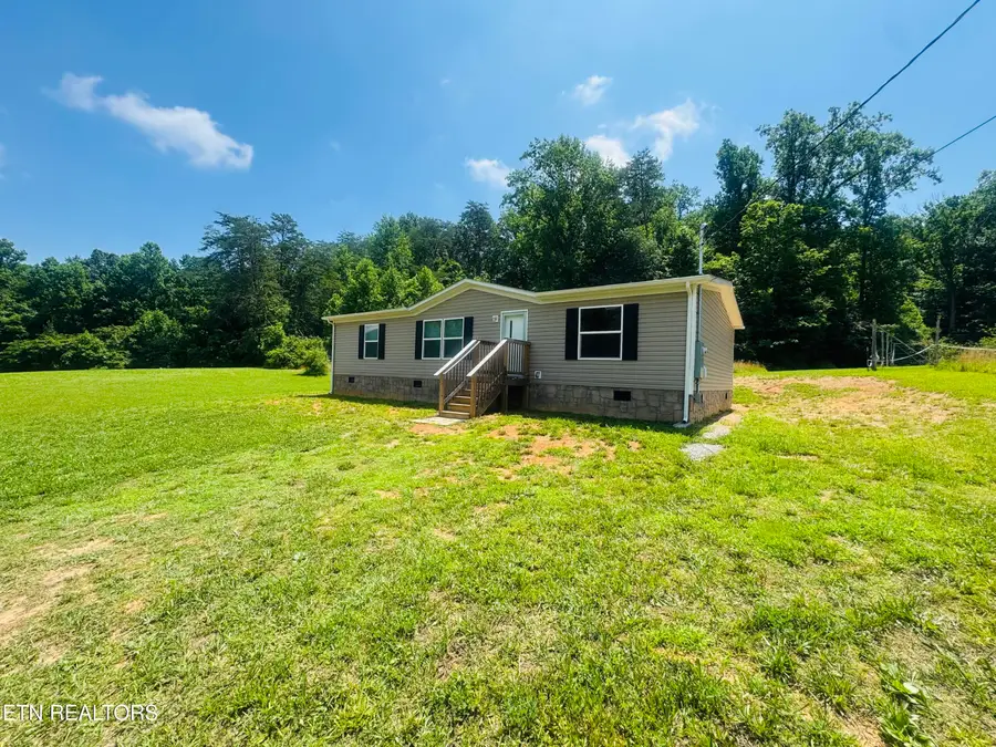 1183 Old Lake City Hwy, Clinton, TN 37716 - #2