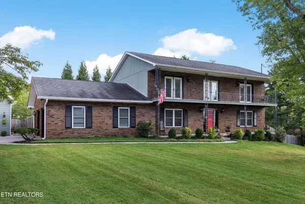 8702 Terri Circle, Knoxville, TN 37923