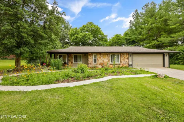 1800 Norcross Rd, Knoxville, TN 37922