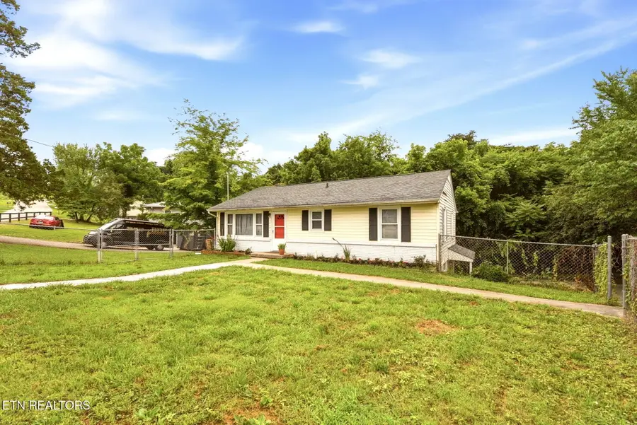 614 Scenic Drive, Kingston, TN 37763 - #2