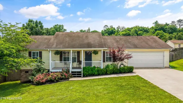 2806 Diane Gayle Drive, Knoxville, TN 37924