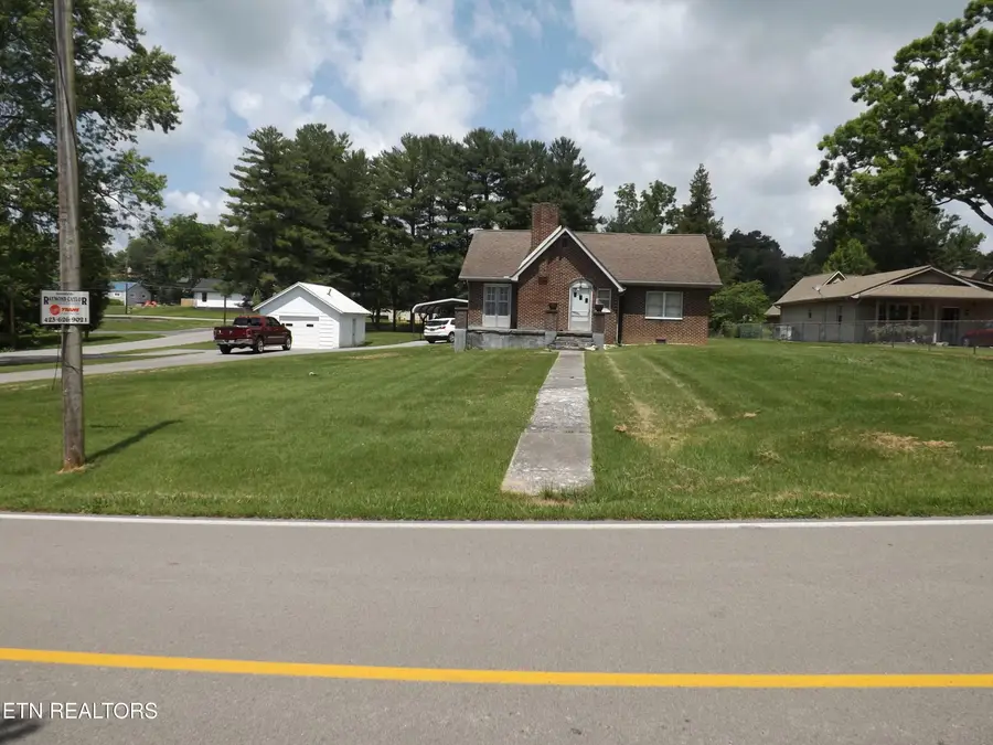 1604 Old Knoxville Rd, Tazewell, TN 37879 - #2