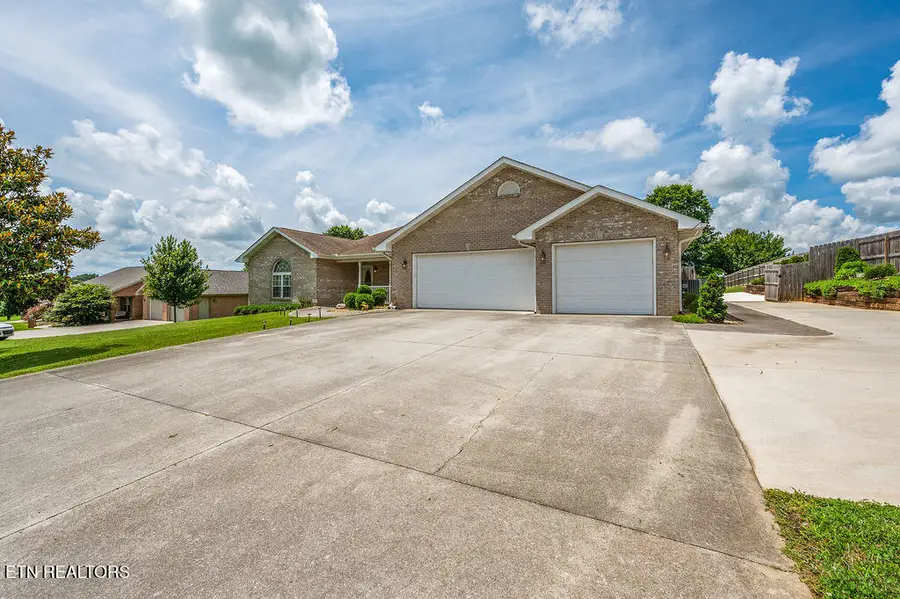 674 Southview Circle, Kodak, TN 37764 - #2