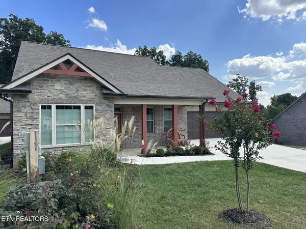 1617 Mountain Drive, Lenoir City, TN 37772
