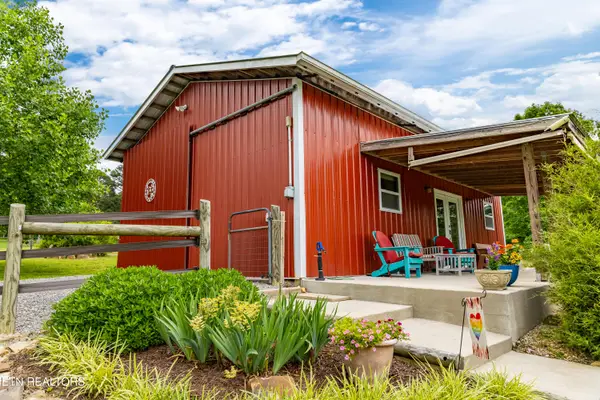 1152 Brier Branch Rd, Graysville, TN 37338