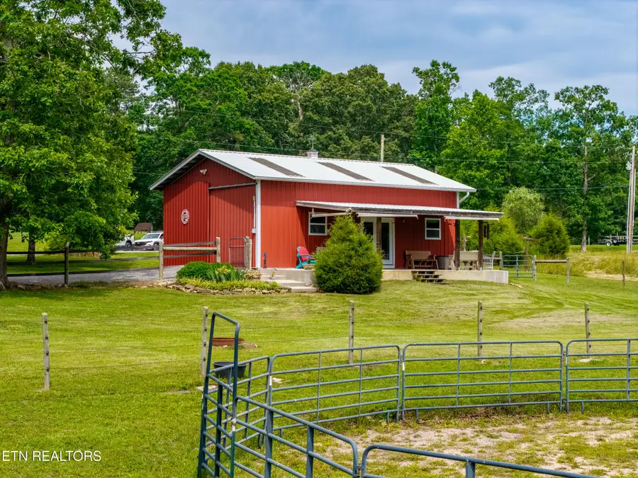 1152 Brier Branch Rd, Graysville, TN 37338 - #2