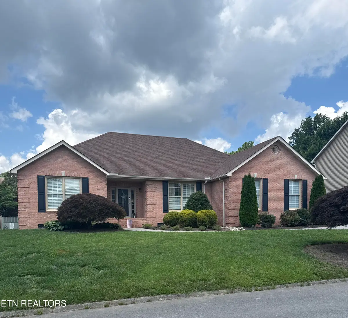 829 Meadowfield Drive, Knoxville, TN 37923 - #1