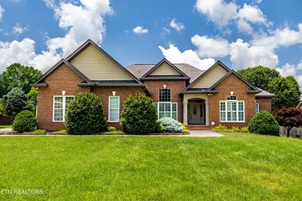 227 Pinecrest Circle, Maryville, TN 37803